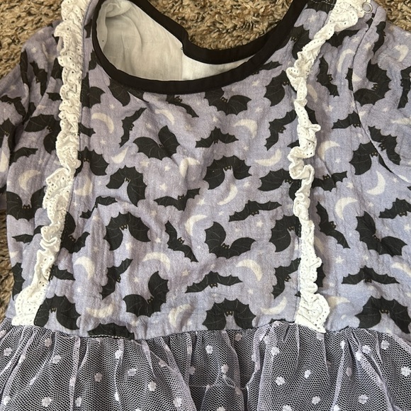 Bella & Omi girls 8 Matching Bats with tulle dress & bloomers set - Picture 2 of 5